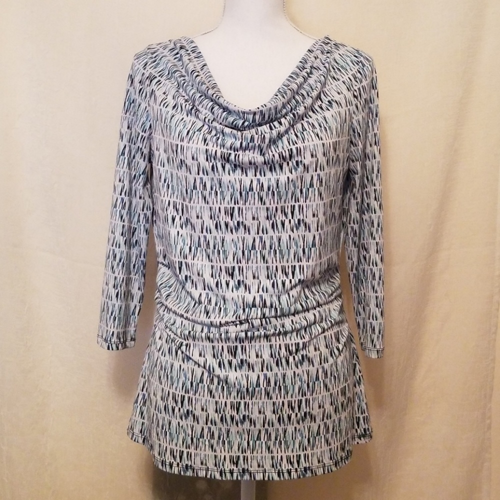 New York and Company Wear to Work Stretch Top